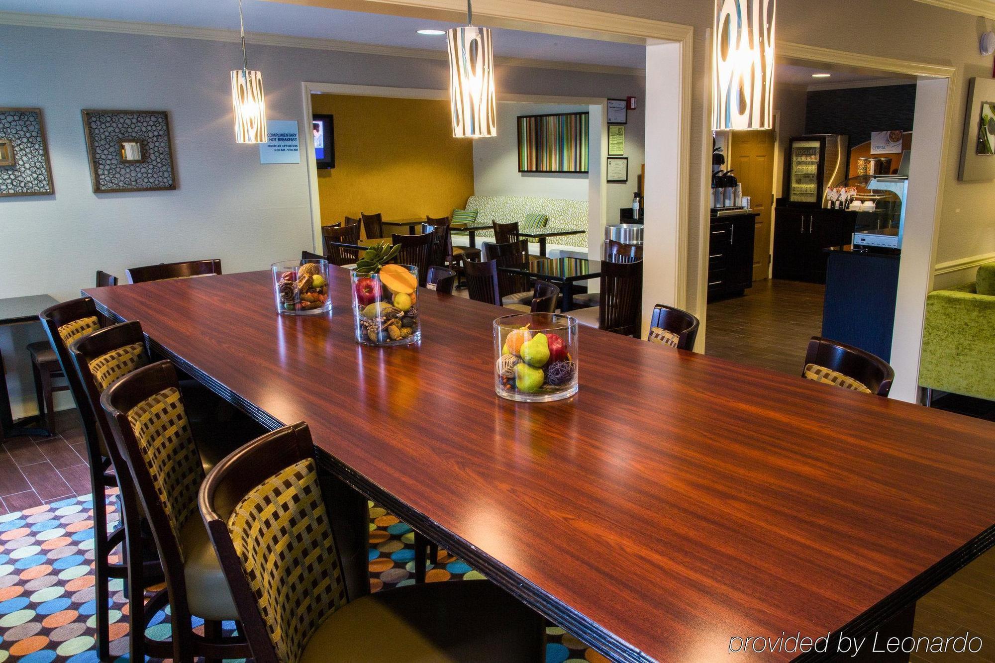 Holiday Inn Express Alpharetta - Roswell By Ihg Kültér fotó